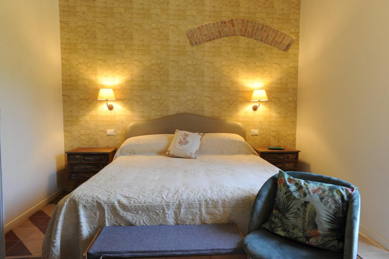 Vaccarizzo Albanese Palazzo Scura Bed & Breakfast エクステリア 写真